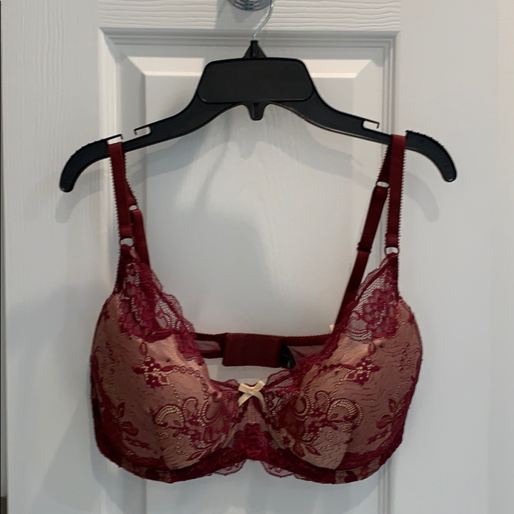 New (without tags) Elle MacPherson Intimates Bra